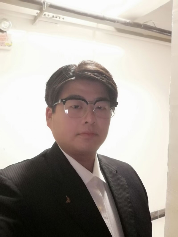 孤独一人的第一张照片--芜湖相亲服务中心