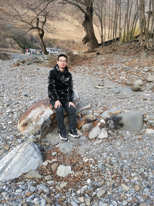 众里寻她的第一张照片--芜湖相亲服务中心