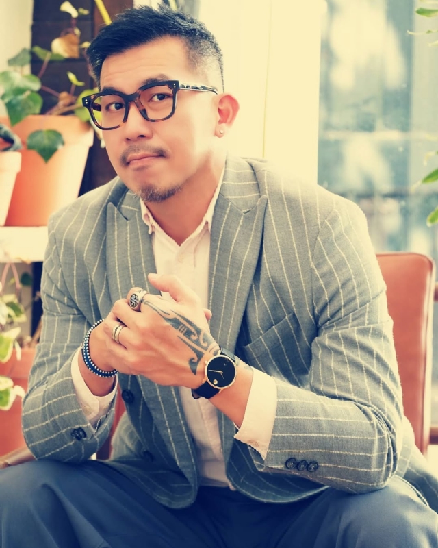 晚风渡半舟的第一张照片--芜湖相亲服务中心