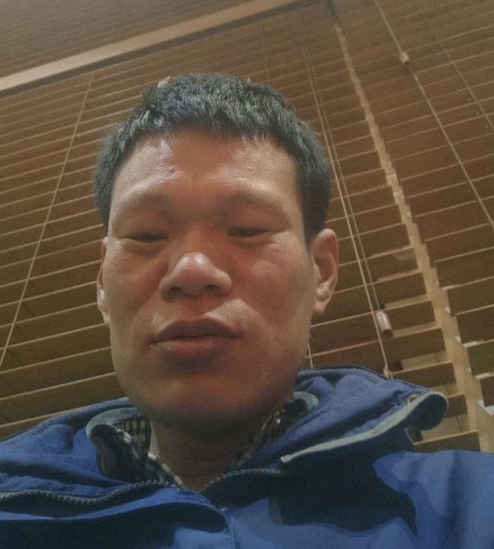 爱你在心口难开的第一张照片--芜湖相亲服务中心