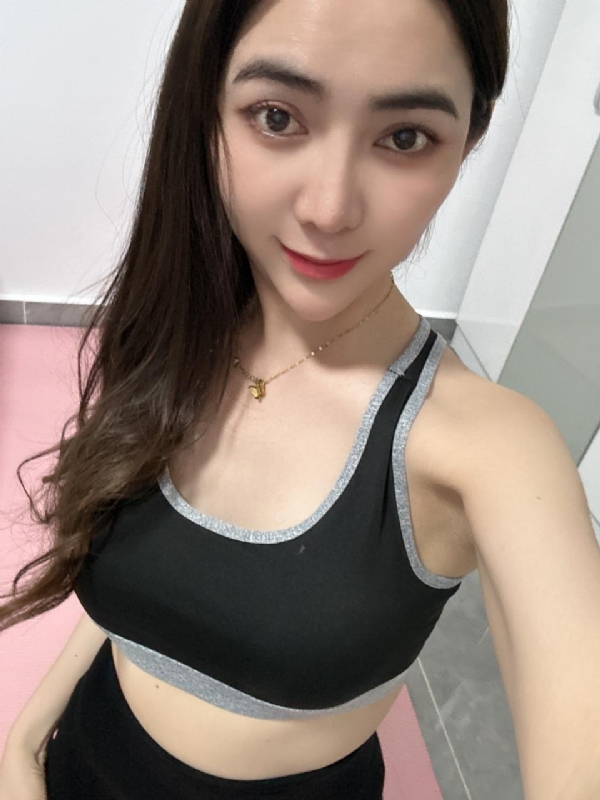 冰冰的第一张照片--芜湖相亲服务中心