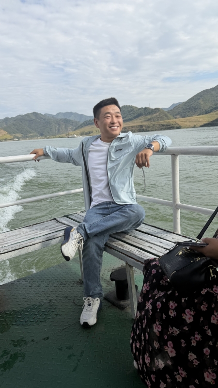 烟花易笑的第二张照片--芜湖相亲服务中心