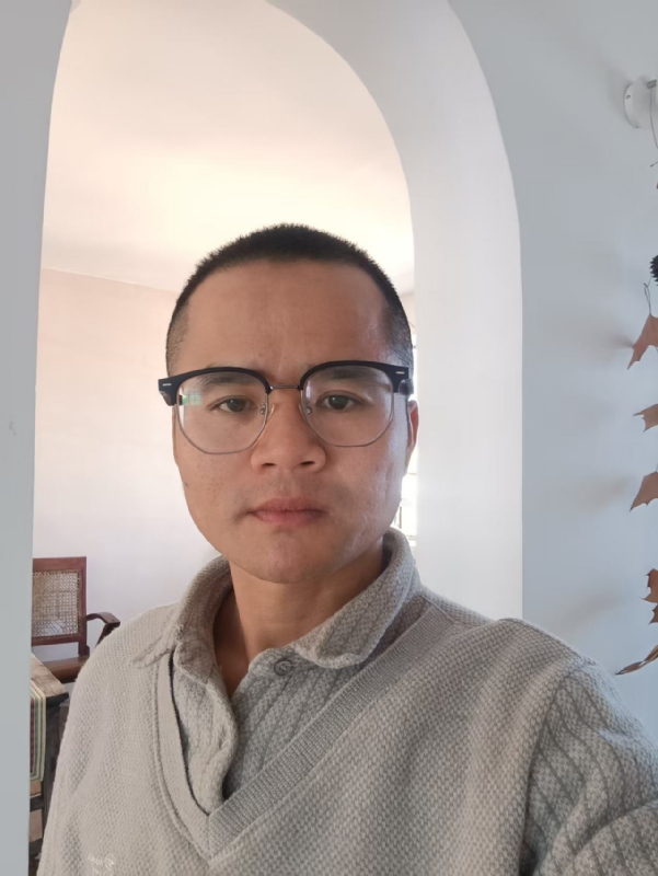 戴戴的第一张照片--芜湖相亲服务中心