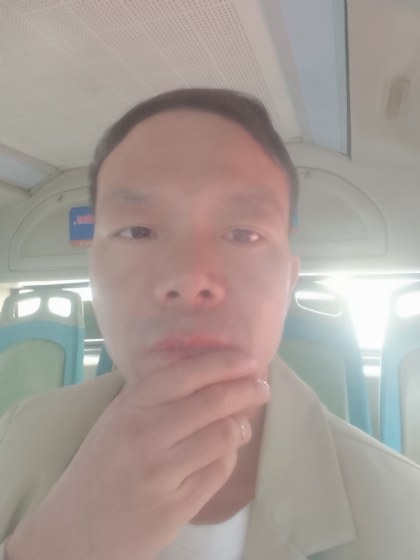 青盘的第一张照片--芜湖相亲服务中心