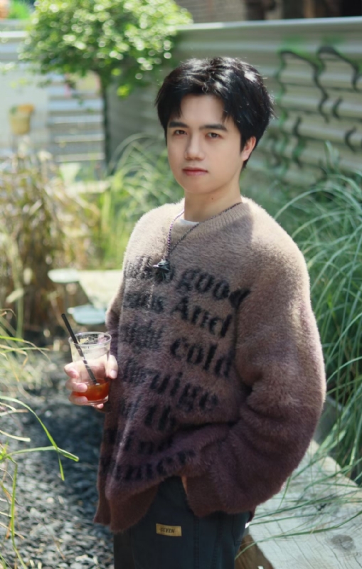 檐下雨的第二张照片--芜湖相亲服务中心