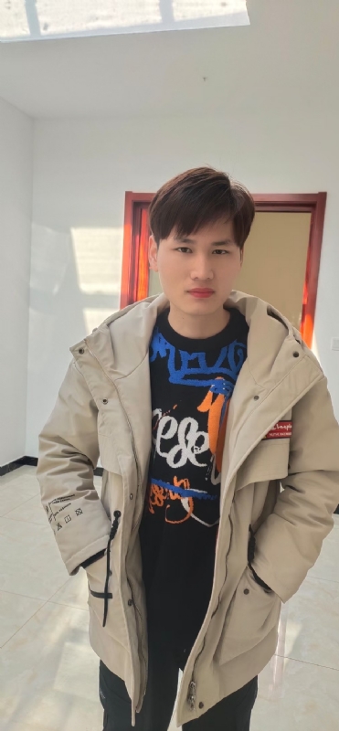 真诚的小帅的第二张照片--芜湖相亲服务中心