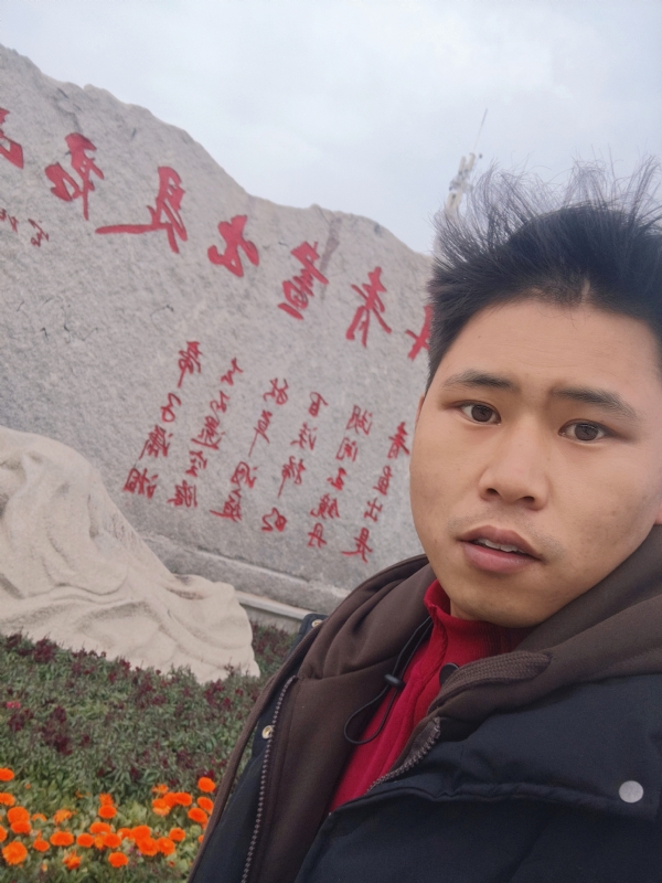 迎春的第一张照片--芜湖相亲服务中心